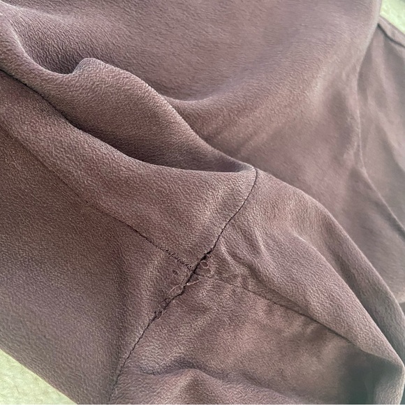 4 for $20 🖤 WILFRED Desaix 100% Silk Blouse - Picture 7 of 10